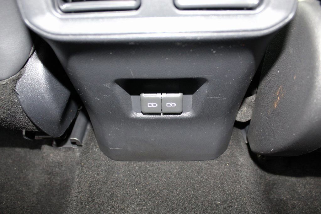 Used 2024 Toyota RAV4 Adventure image 17