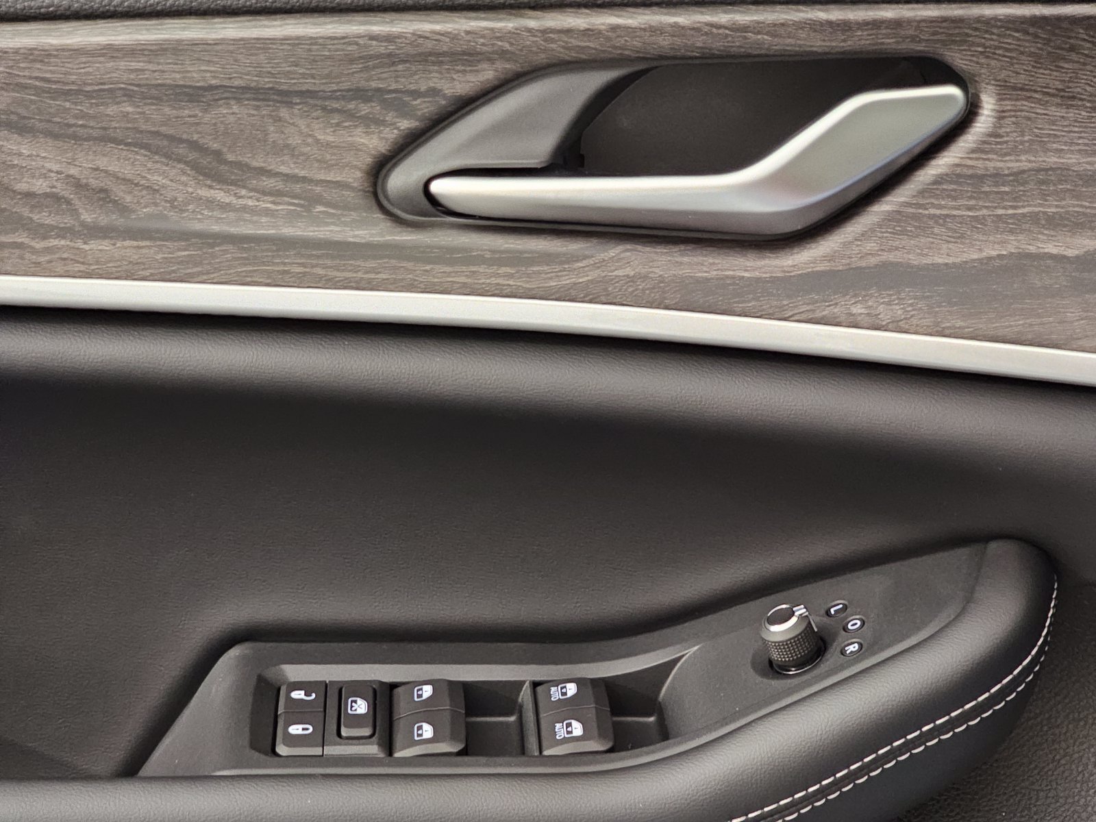 New 2027 Jeep Grand Cherokee 4WD image 19