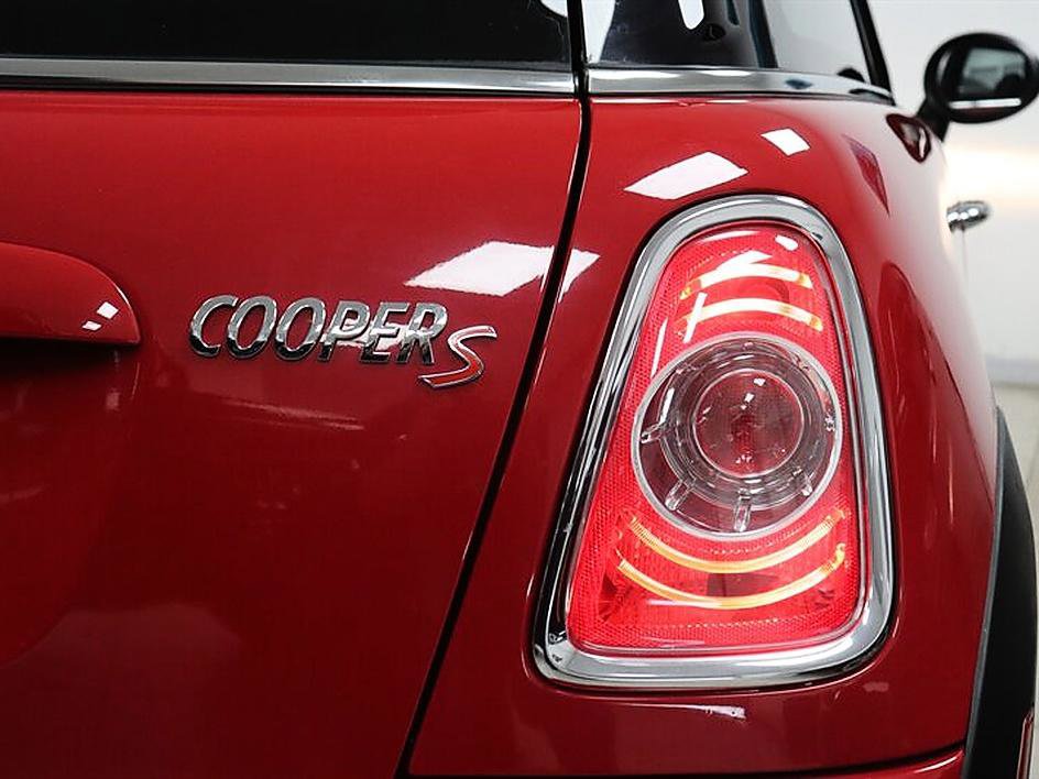 Used 2013 MINI Cooper S FWD image 49