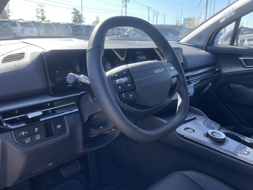 New 2026 Kia Sportage EX image 9