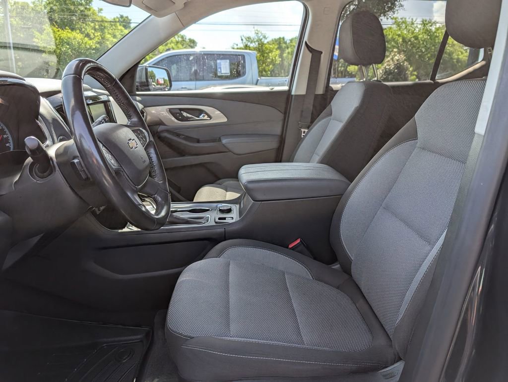 Used 2019 Chevrolet Traverse LT image 14