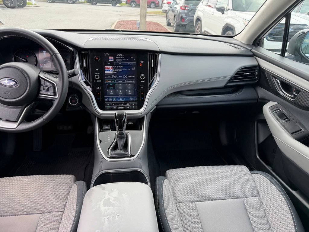 Used 2025 Subaru Outback Premium AWD/4WD image 22