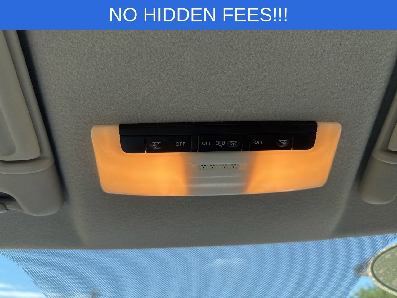 Used 2018 Nissan Kicks SV FWD image 20