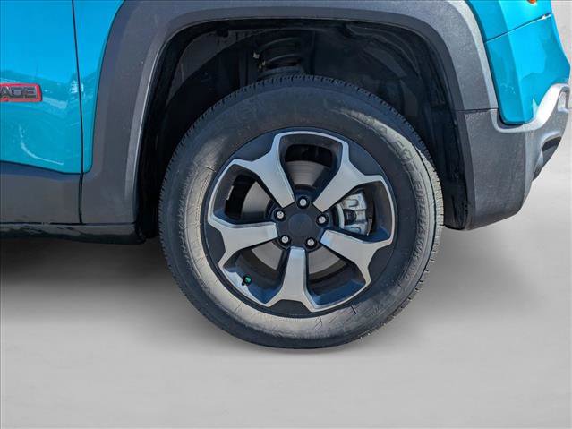 Used 2021 Jeep Renegade Trailhawk image 22