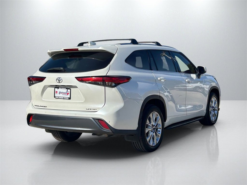 Used 2020 Toyota Highlander Limited image 5