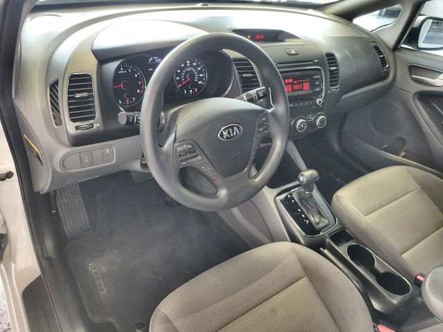 Used 2018 Kia Forte LX FWD image 14