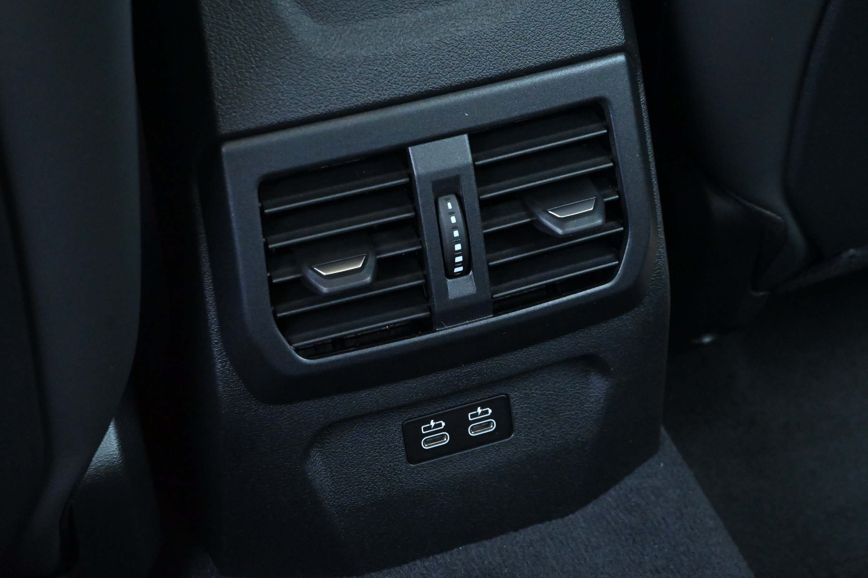New 2026 BMW 228i w/ Technology Package FWD image 29