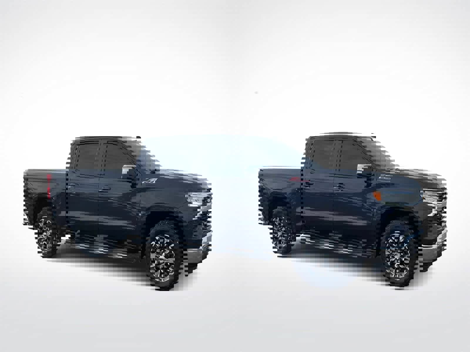 Used 2022 Chevrolet Silverado 1500 LT image 2