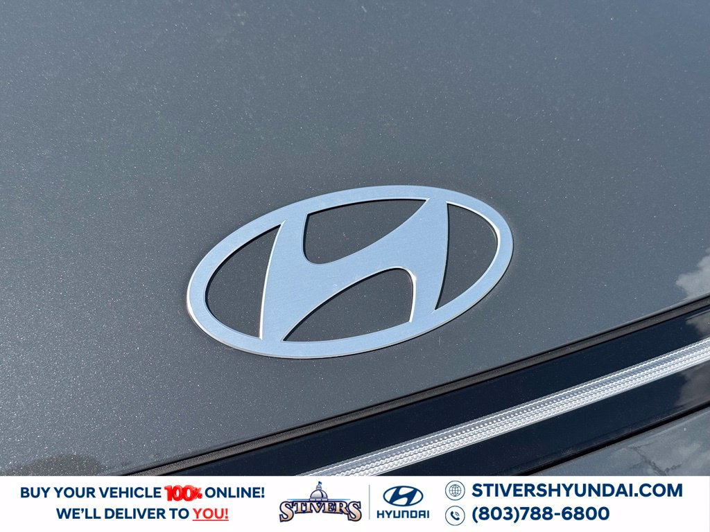New 2027 Hyundai Kona SE FWD image 8