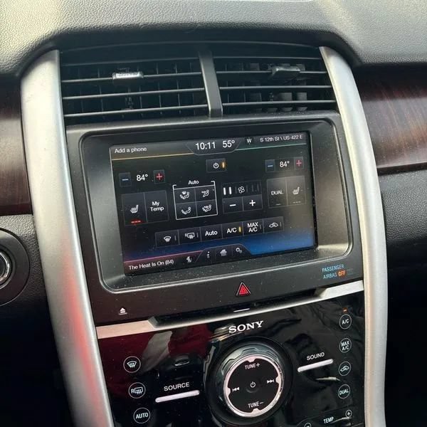 Used 2013 Ford Edge Limited AWD/4WD image 26