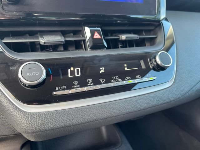 Used 2024 Toyota Corolla LE FWD image 24