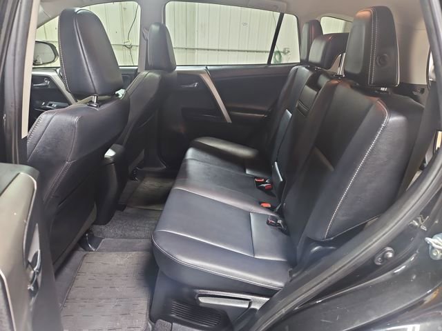 Used 2018 Toyota RAV4 Limited w/ Advanced Technology Package image 21