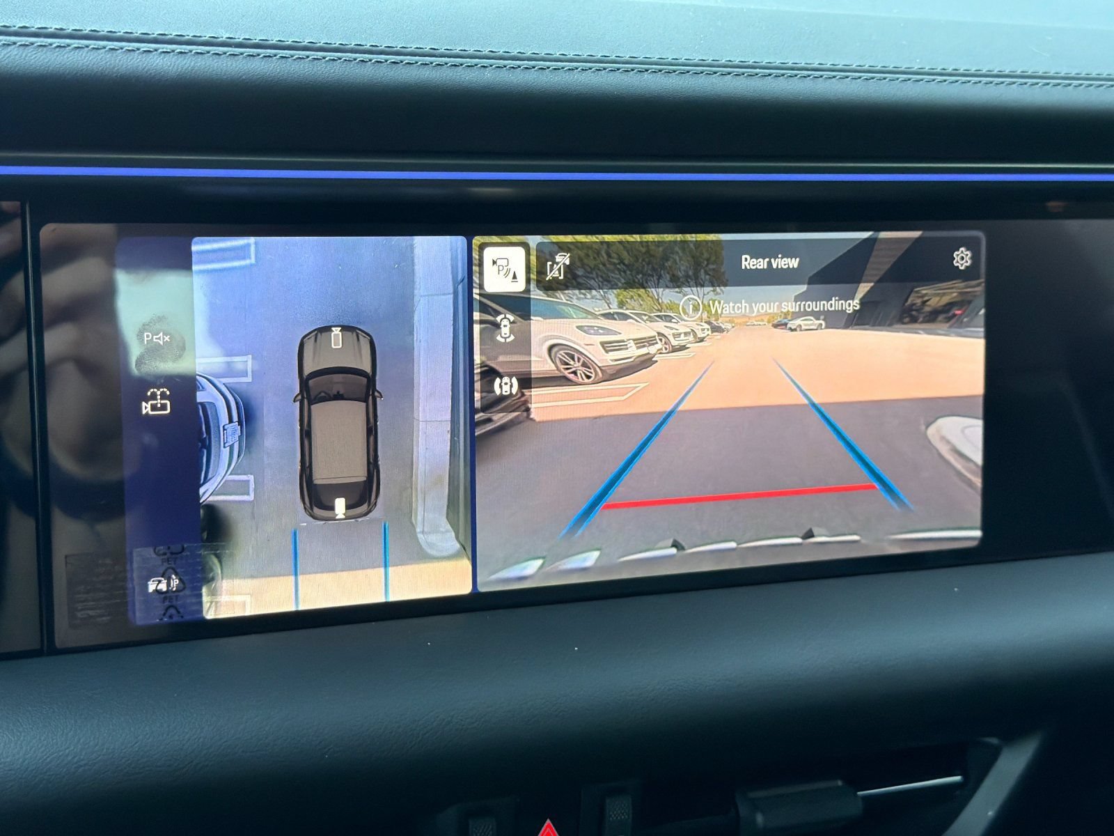 New 2026 Porsche Macan 4 Electric AWD/4WD image 18