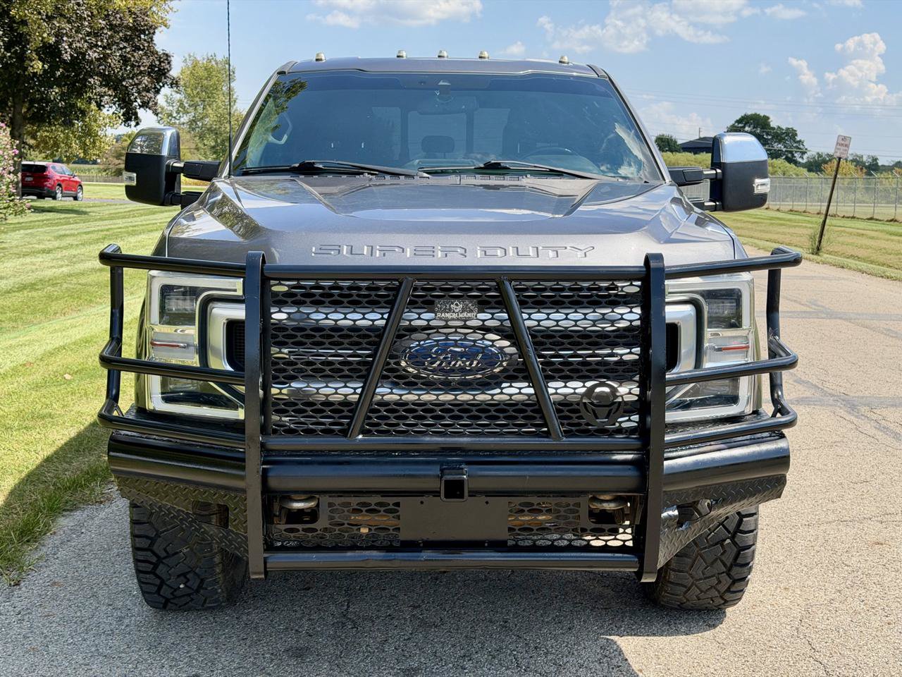 Used 2022 Ford F350 Platinum AWD/4WD image 9