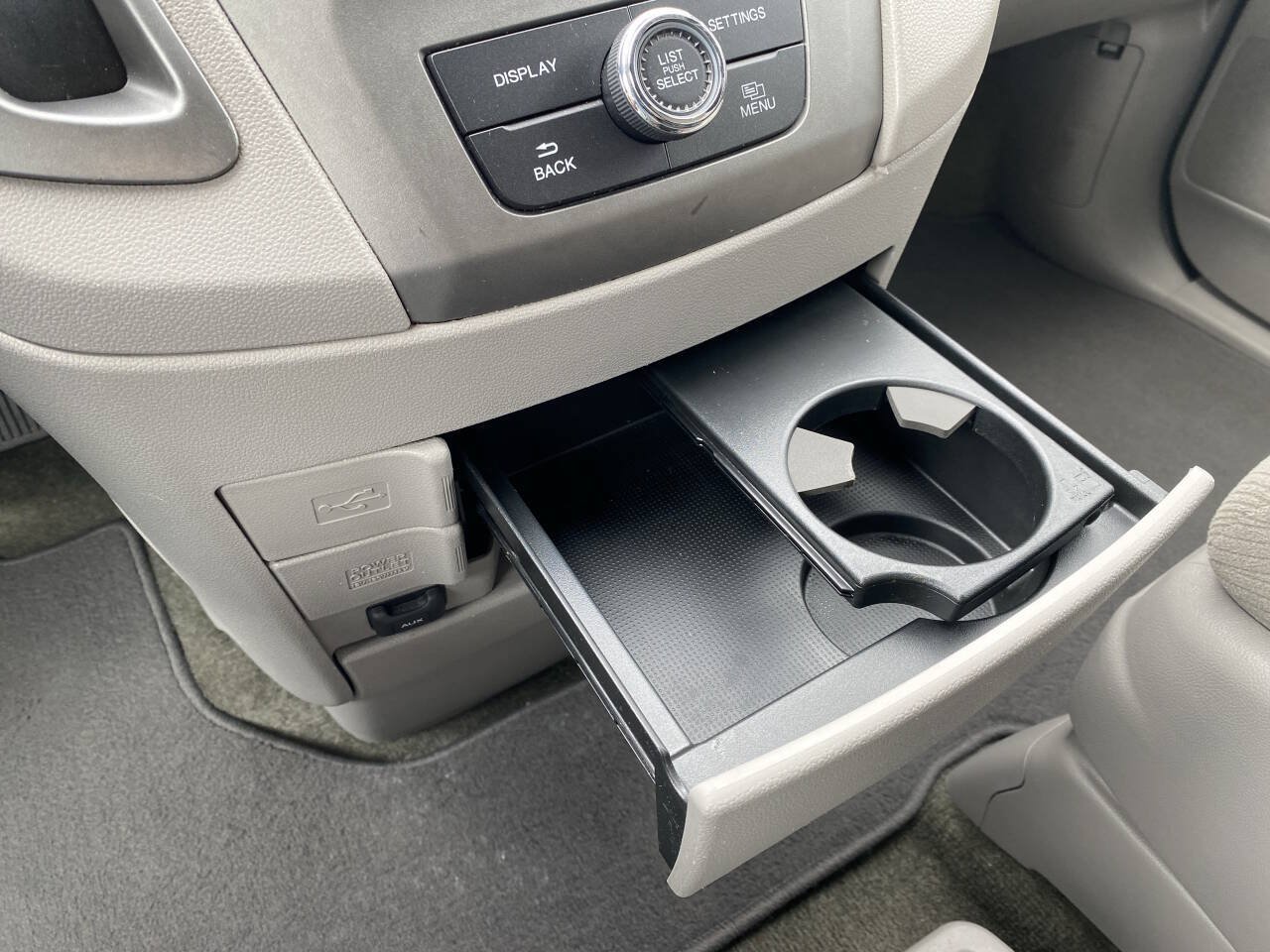 Used 2016 Honda Odyssey LX image 29