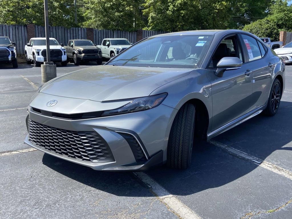 New 2026 Toyota Camry SE image 7