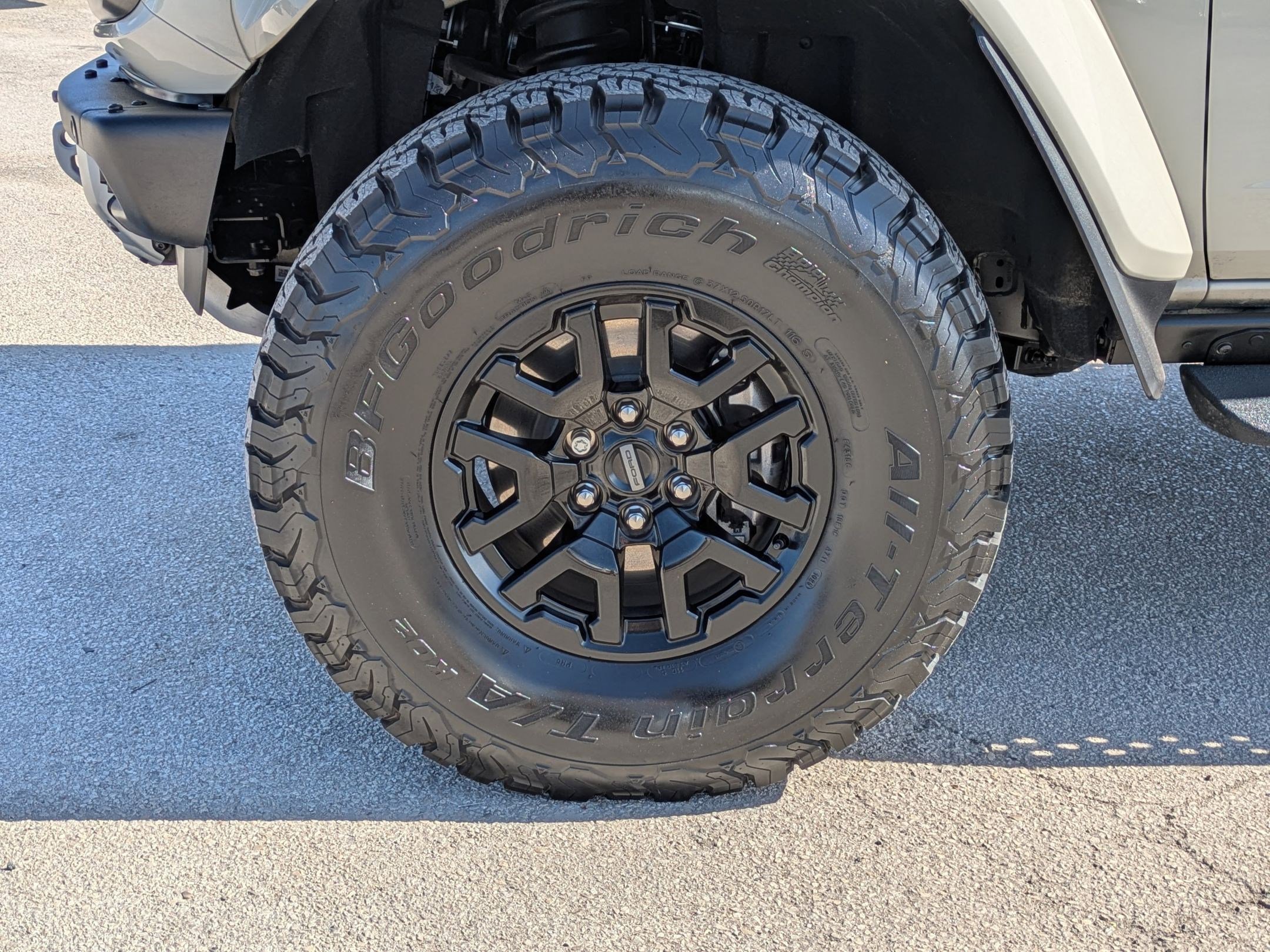 Used 2025 Ford Bronco Raptor image 28