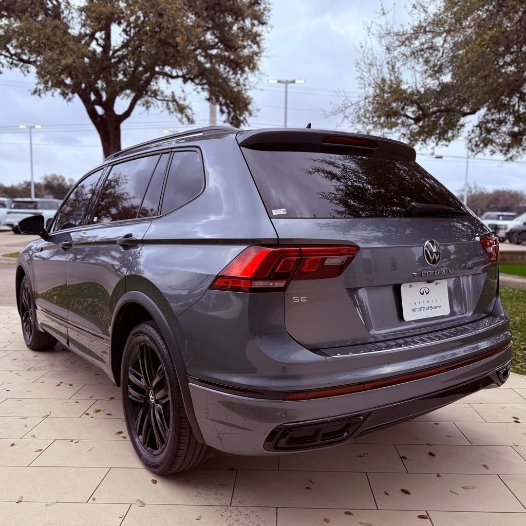 Used 2022 Volkswagen Tiguan SE R-Line image 7