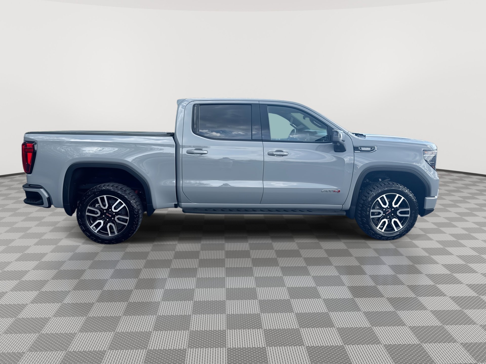 Certified 2024 GMC Sierra 1500 AT4 w/ Technology Package image 9