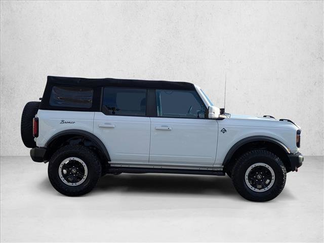 Used 2021 Ford Bronco Outer Banks w/ Sasquatch Package AWD/4WD image 4