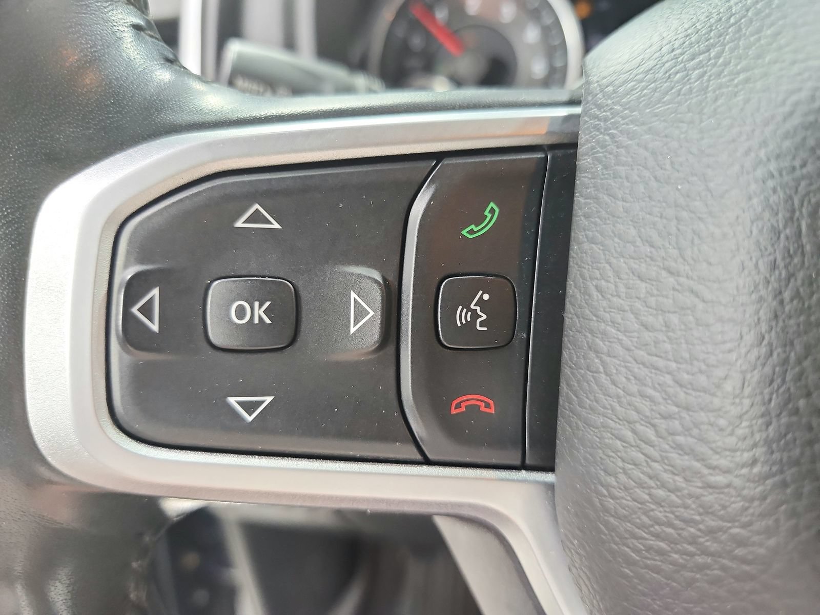 Used 2020 RAM 1500 Big Horn AWD/4WD image 24