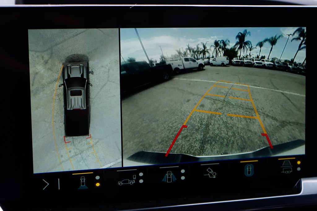 Used 2024 Chevrolet Silverado 2500 High Country w/ High Country Premium Package image 34