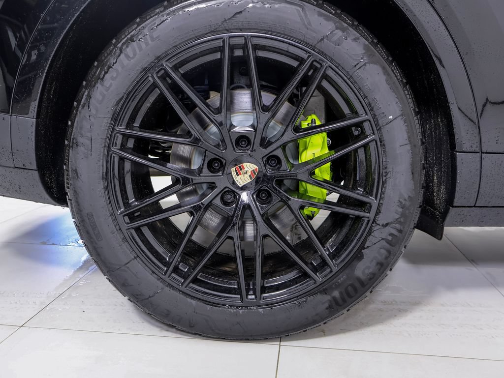 New 2026 Porsche Cayenne E-Hybrid AWD/4WD image 34