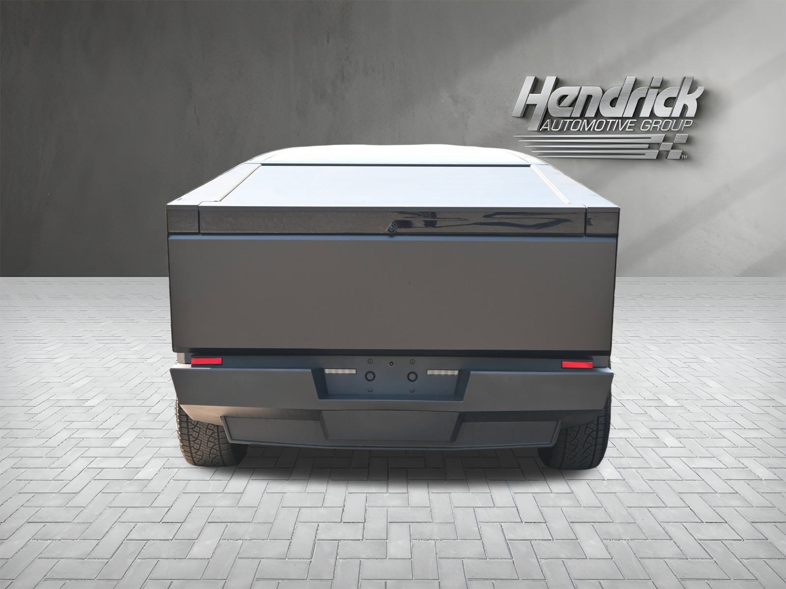 Used 2024 Tesla Cybertruck AWD Crew Cab image 10