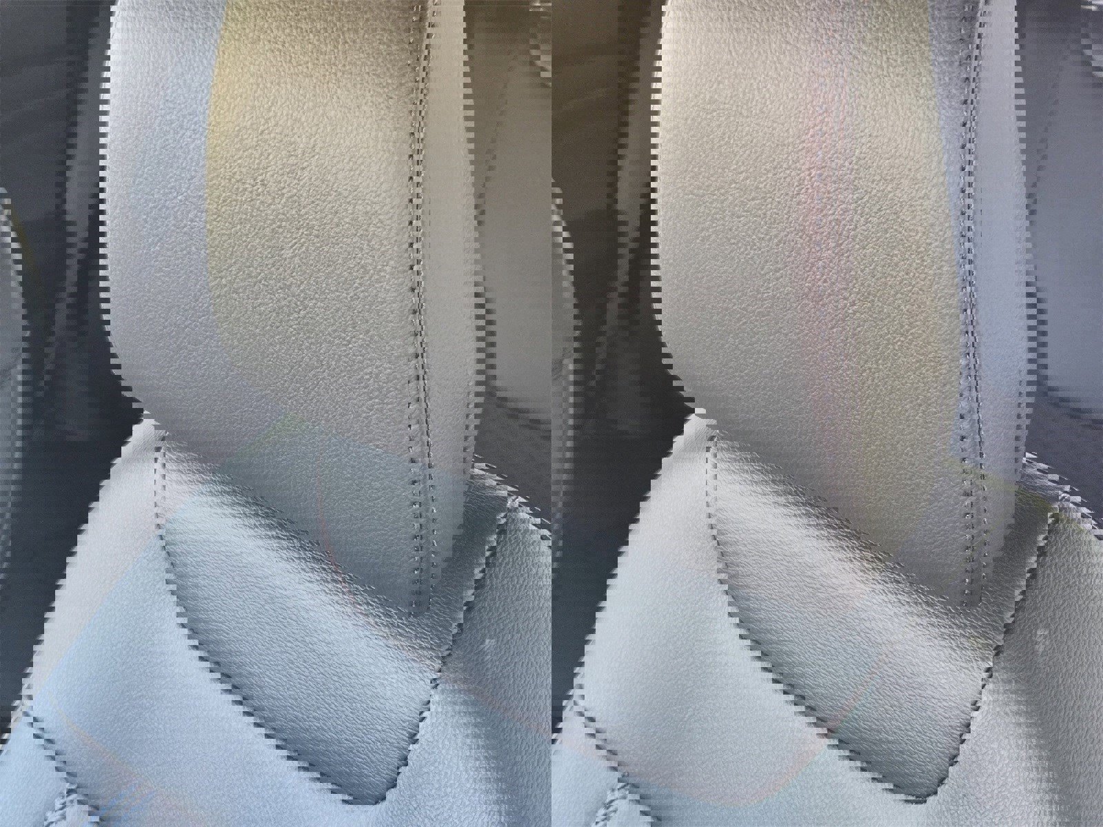 New 2026 Jeep Compass Latitude image 14