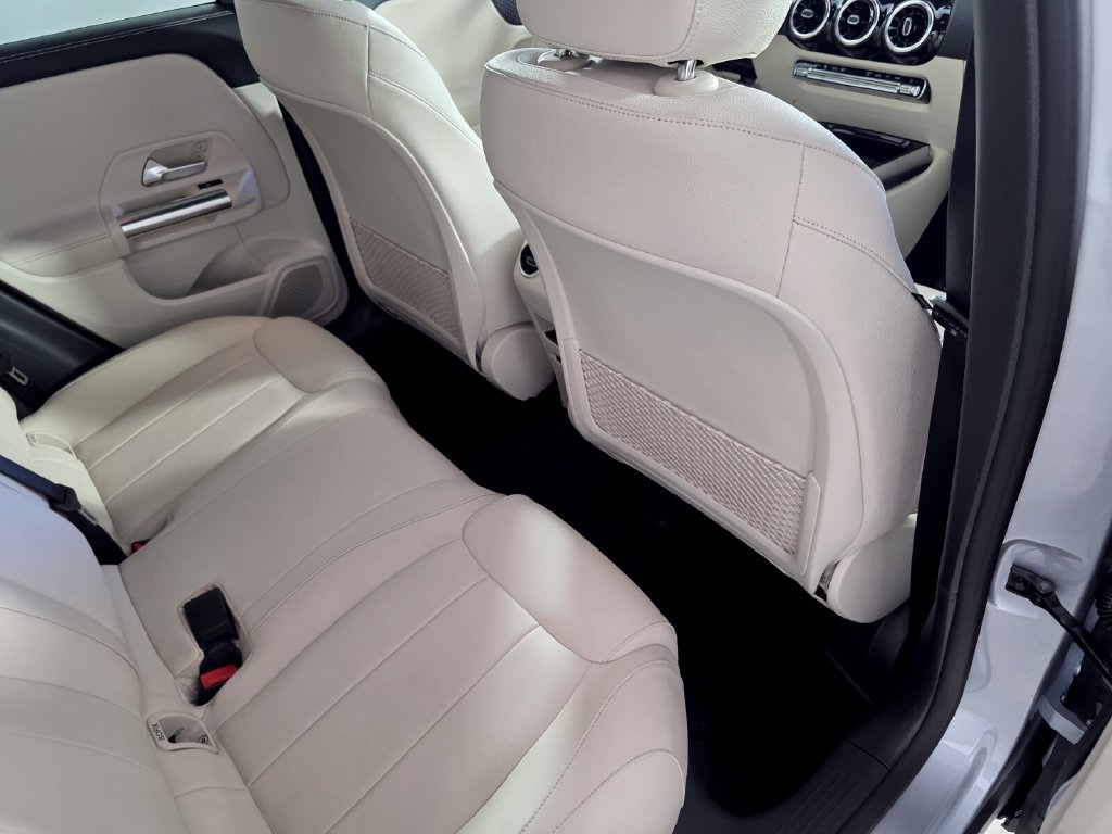 Certified 2026 Mercedes-Benz GLA 250 image 25
