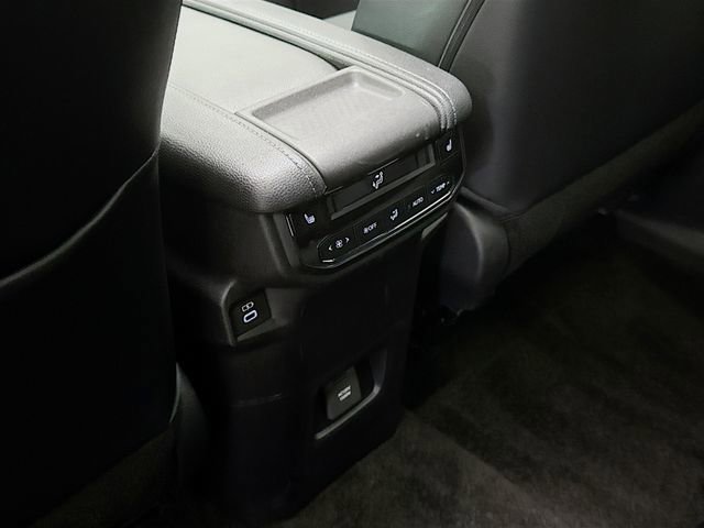 Used 2024 Toyota Grand Highlander Limited image 26