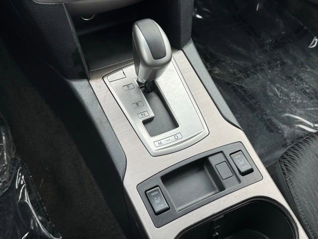 Used 2012 Subaru Outback 2.5i w/ Alloy Wheel Pkg image 14