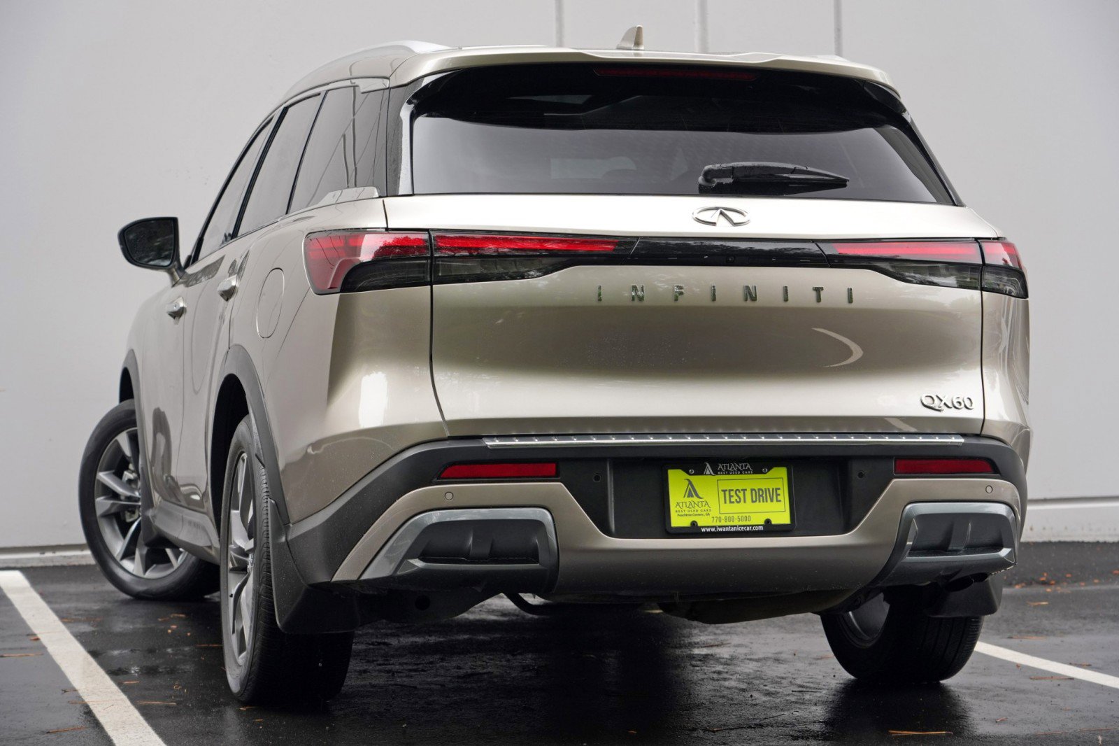 Used 2022 INFINITI QX60 Luxe w/ Cargo Package FWD image 5