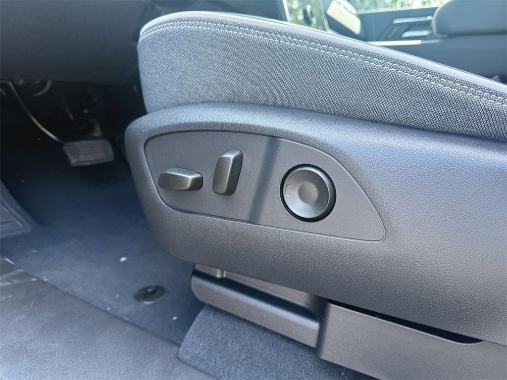 New 2026 GMC Sierra EV Elevation image 14