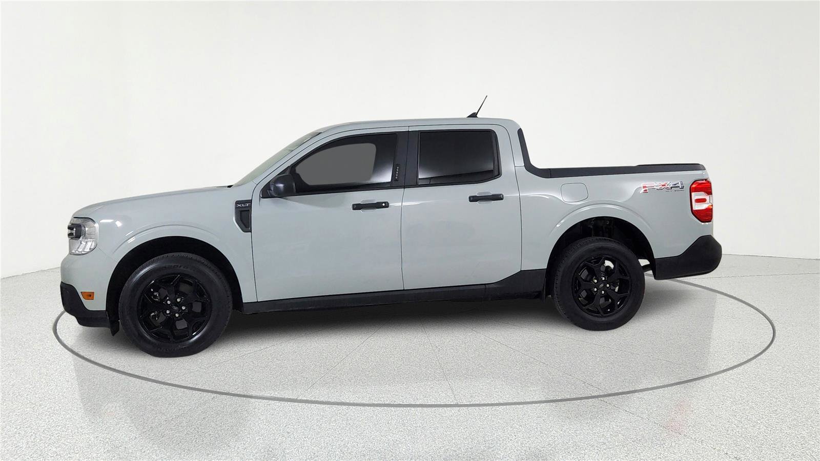 Used 2023 Ford Maverick XLT w/ Equipment Group 300A Standard AWD/4WD image 3