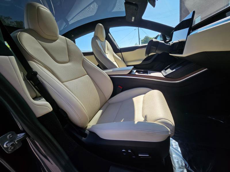 Used 2023 Tesla Model S AWD/4WD image 59