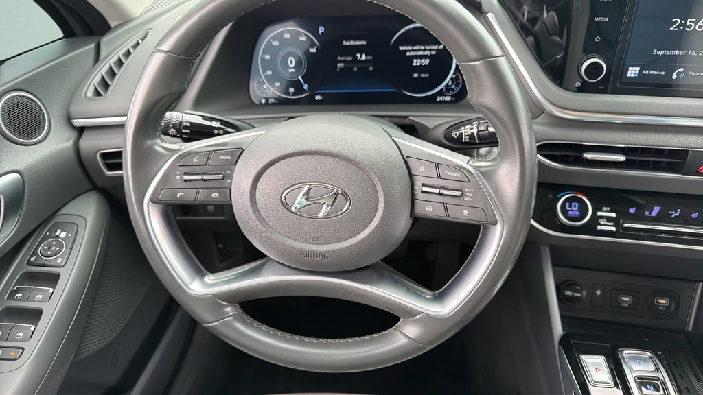 Used 2021 Hyundai Sonata SEL w/ Convenience Package FWD image 13