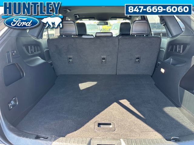 Used 2024 Ford Edge ST-Line AWD/4WD image 12