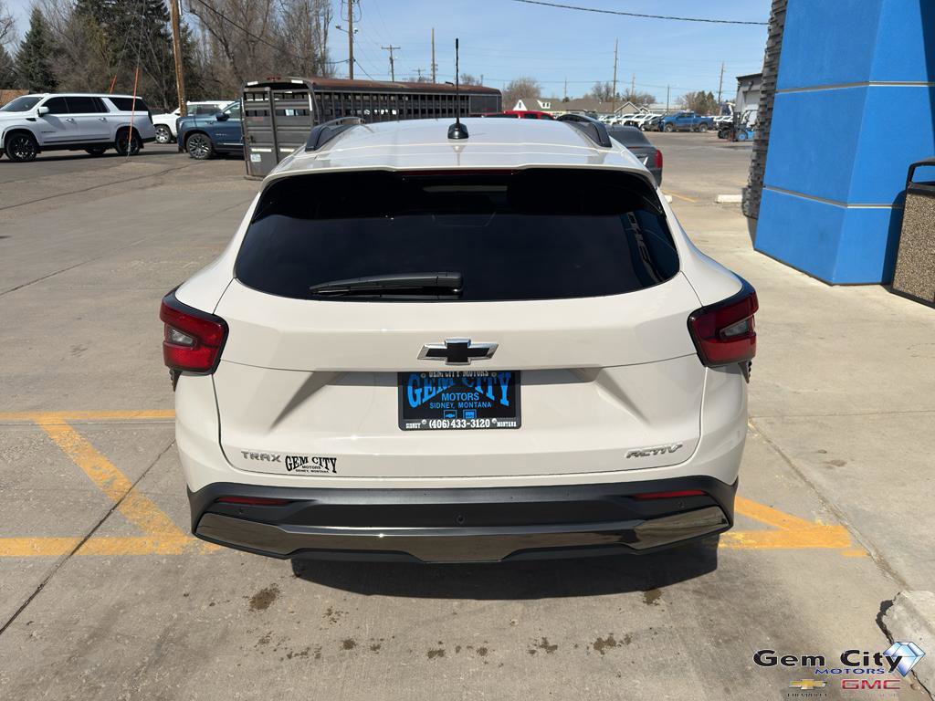 New 2026 Chevrolet Trax ACTIV FWD image 6