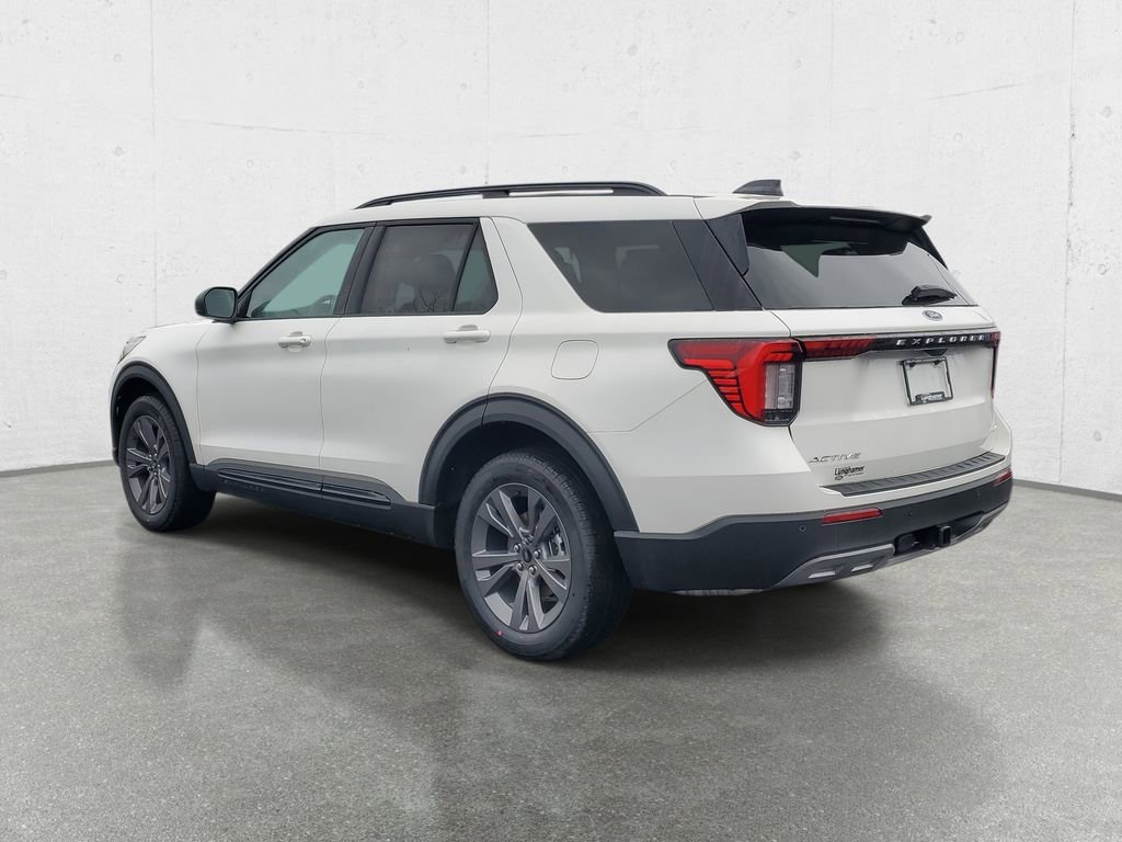 New 2026 Ford Explorer Active w/ Active Comfort Package image 5