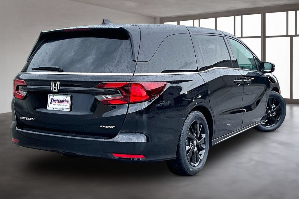 Certified 2024 Honda Odyssey Sport image 6