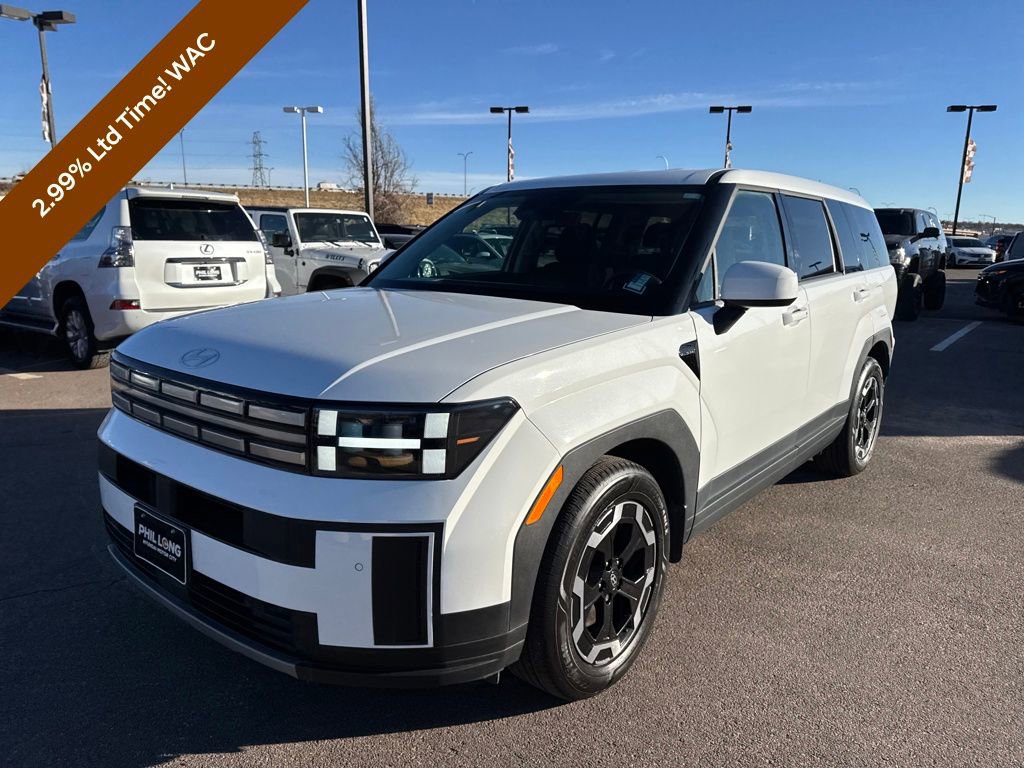 Used 2025 Hyundai Santa Fe SE image 3