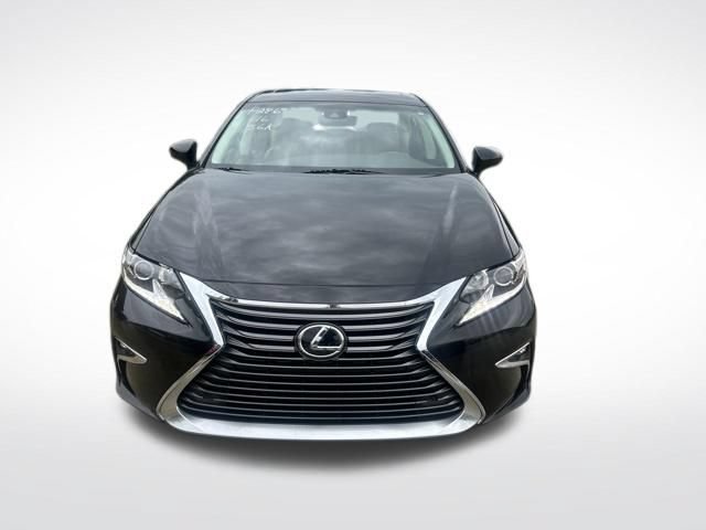 Used 2016 Lexus ES 350 w/ Premium Package w/Wood Trim FWD image 8
