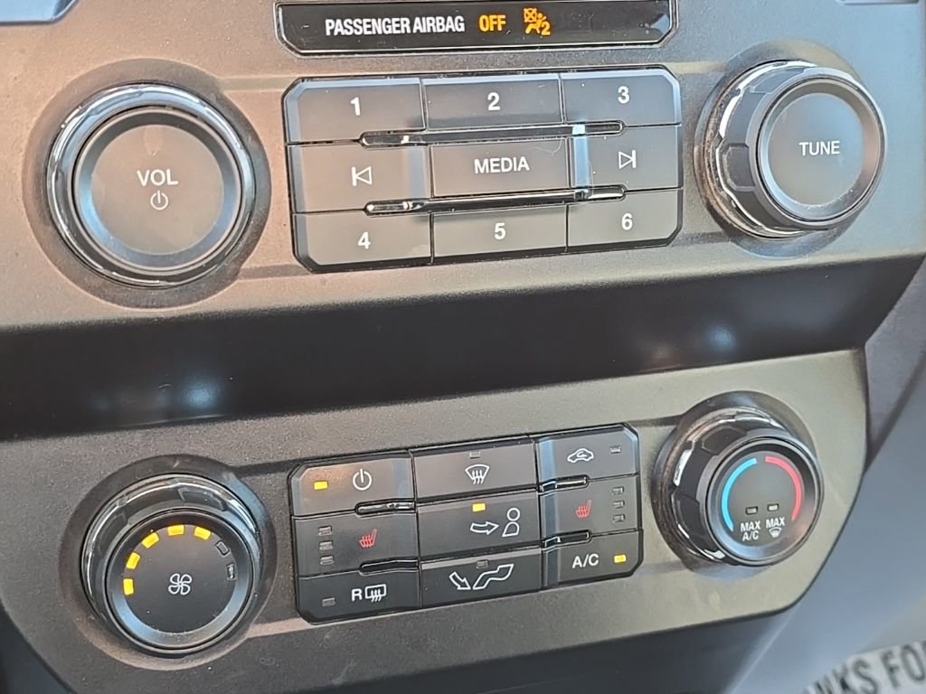 Used 2019 Ford F150 XLT w/ Equipment Group 302A Luxury AWD/4WD image 38