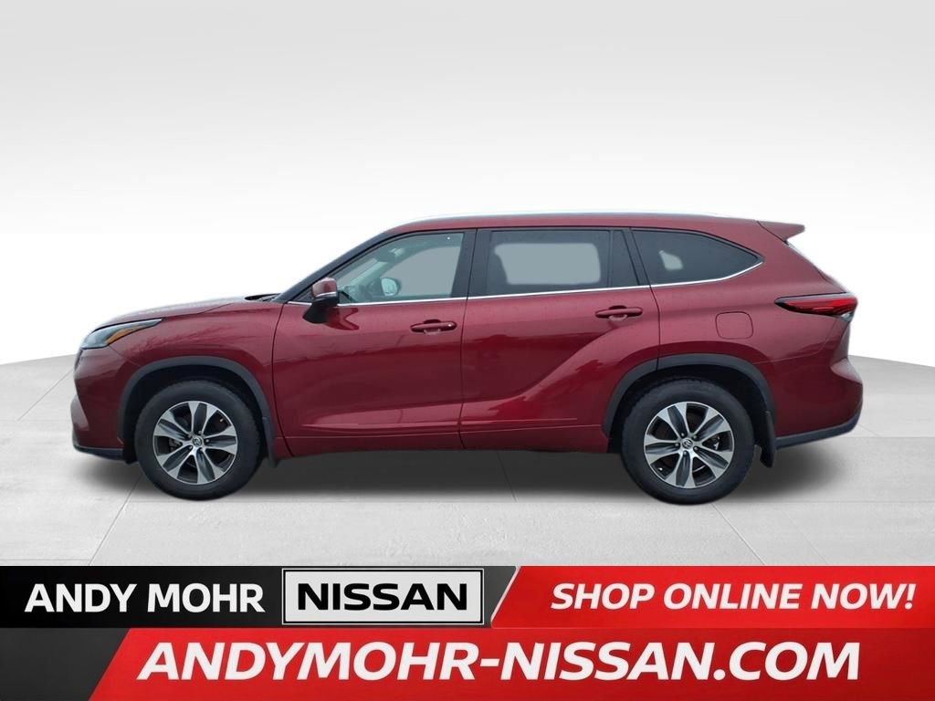 Used 2021 Toyota Highlander XLE image 5
