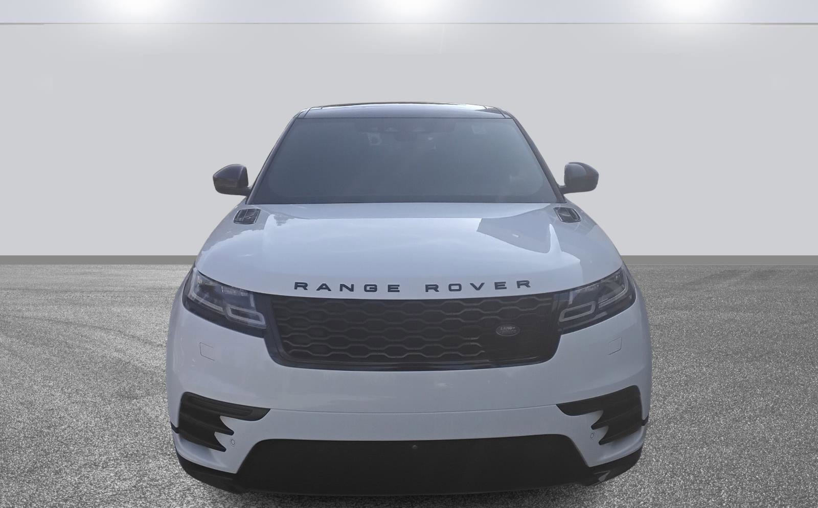 Used 2021 Land Rover Range Rover Velar R-Dynamic S image 2