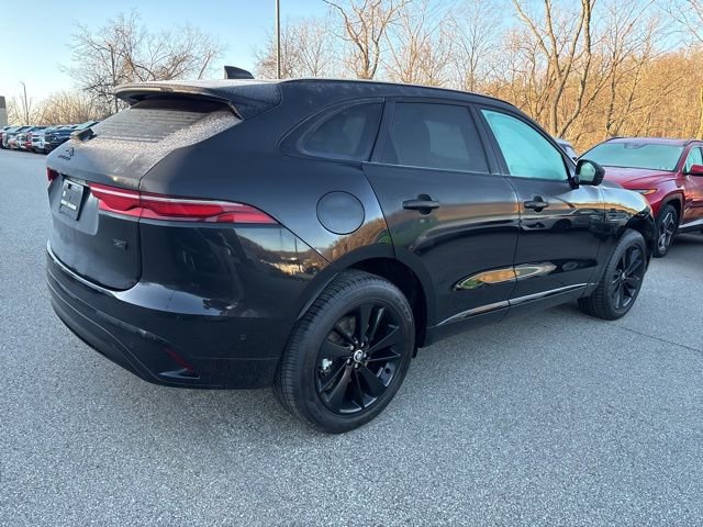 Used 2026 Jaguar F-PACE R-Dynamic S image 5