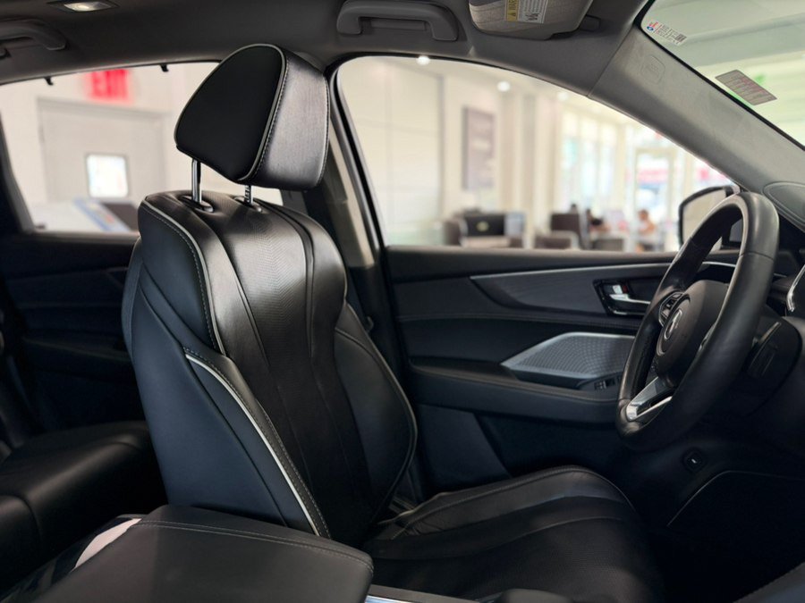 Used 2023 Acura MDX SH-AWD w/ Advance Package image 19