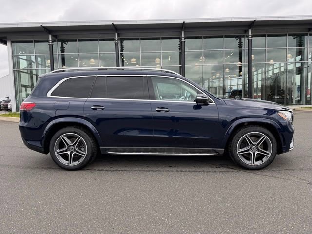 Used 2022 Mercedes-Benz GLS 450 4MATIC image 7