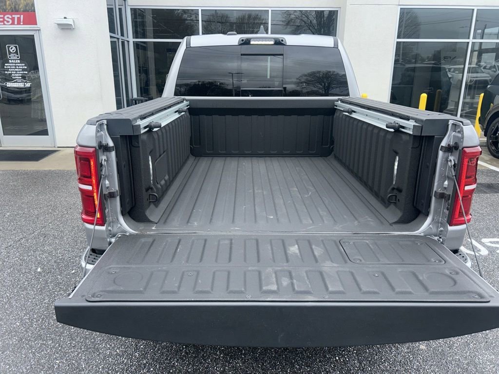 Used 2025 RAM 1500 Limited image 13